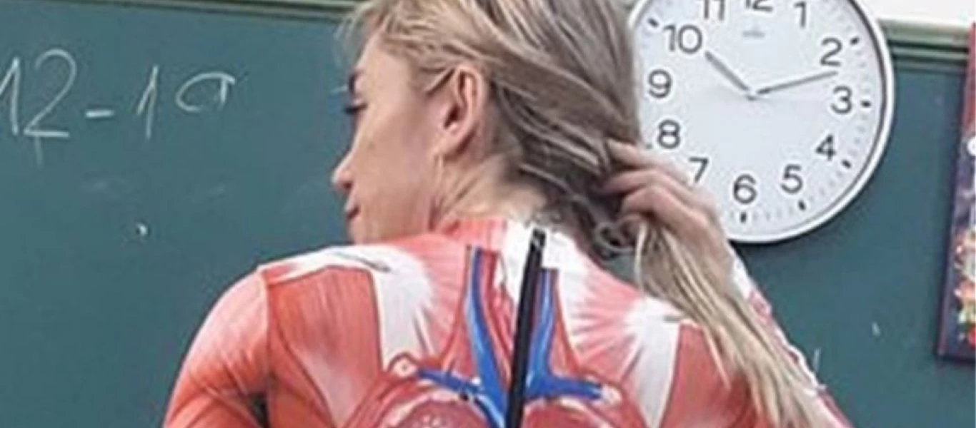 Ισπανία: Η δασκάλα που έκανε ανατομία στους μαθητές μιλά - «Έβγαλα το παλτό μου και...»